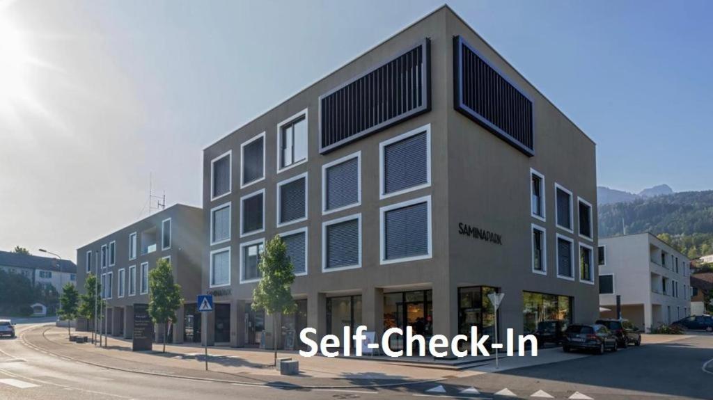 Saminapark Aparthotel Frastanz Buitenkant foto